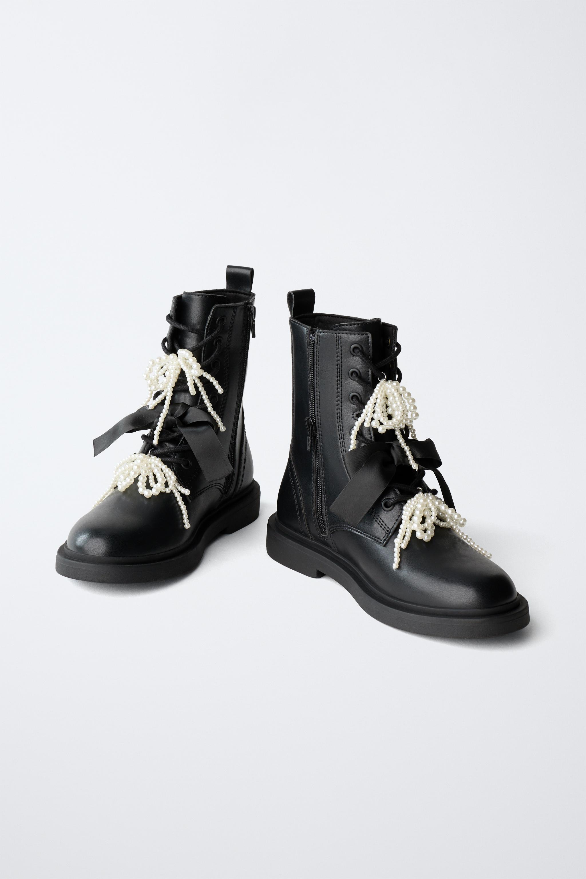 BOW DETAIL ANKLE BOOT